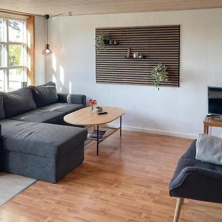 Dom wakacyjny Beautiful In With Wifi Millinge