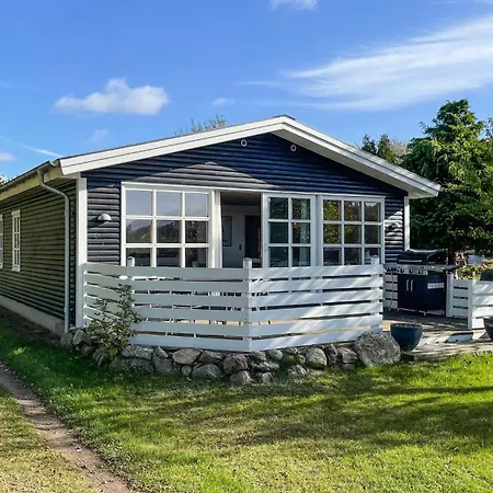 Dom wakacyjny Beautiful In With Wifi